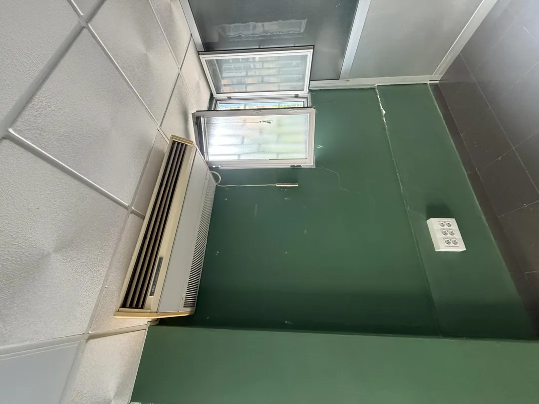 Planta baja en  Calle del Doctor Rafael Garcia Perez 13 - Foto 4