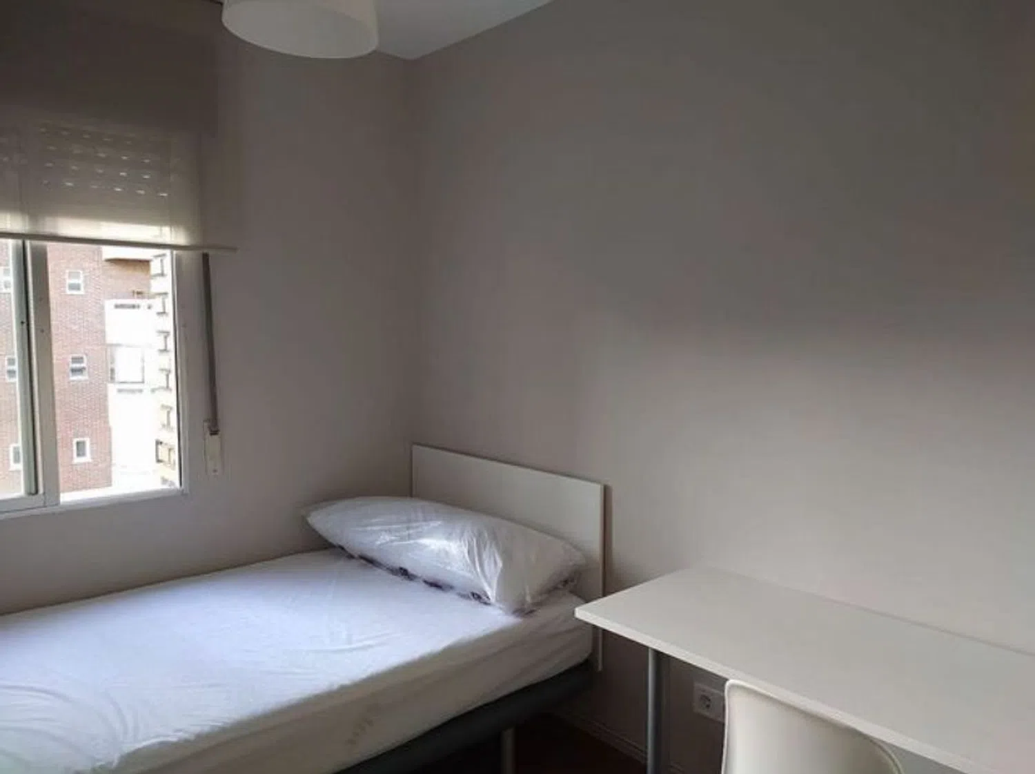 Estudio en calle de Guifré, 107 - Foto 3