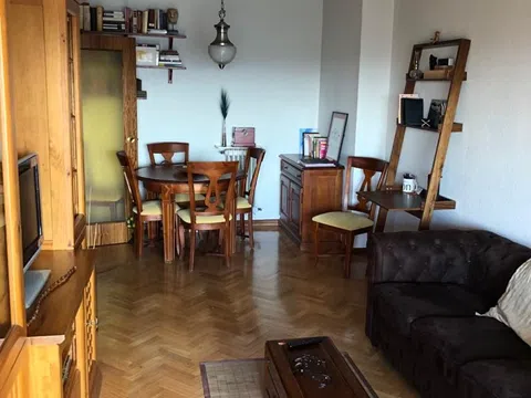 Piso en avenida de Burgos, 40