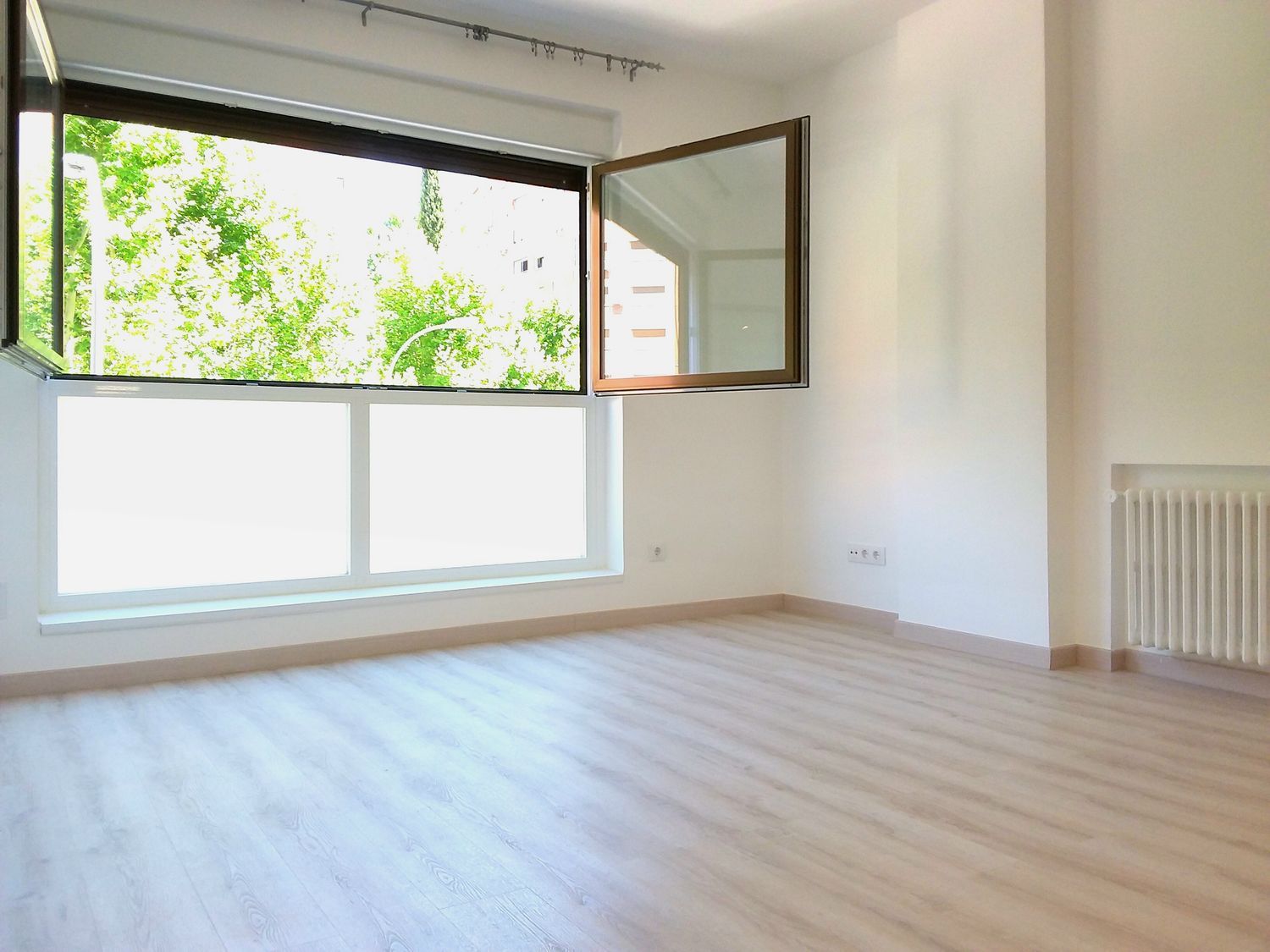 Piso en calle Pedro Muguruza, 4 - Foto 2