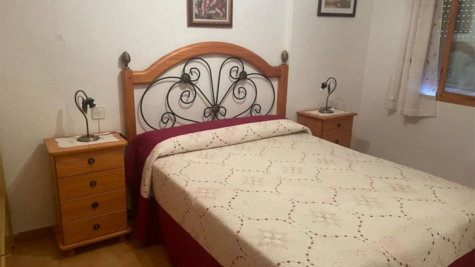 Casa adosada en  Carrer Colombia 100 - Foto 8