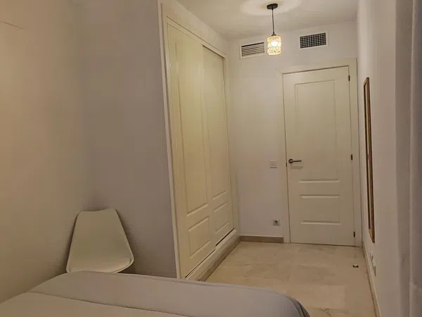 Piso en calle Torrealmádena, 3 - Foto 8