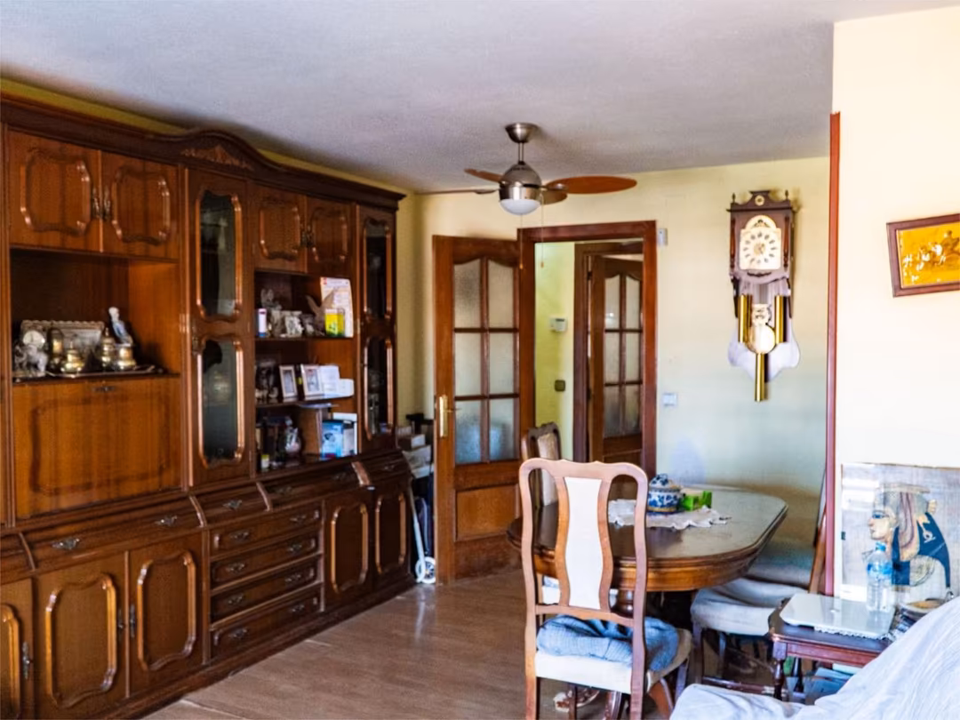 Piso en  Calle de Felipe de Diego 28