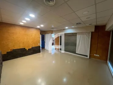 Local comercial en  Dr. Calsina - Foto 2