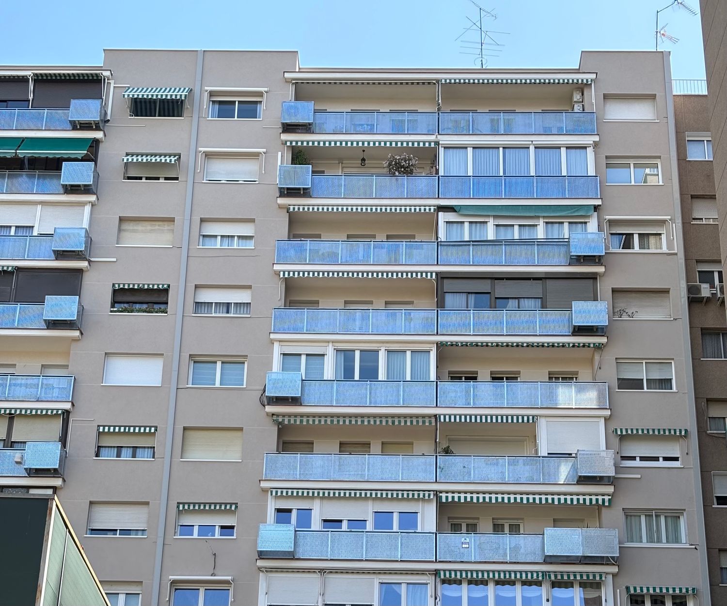 Piso en calle del Poeta Joan Maragall, 13