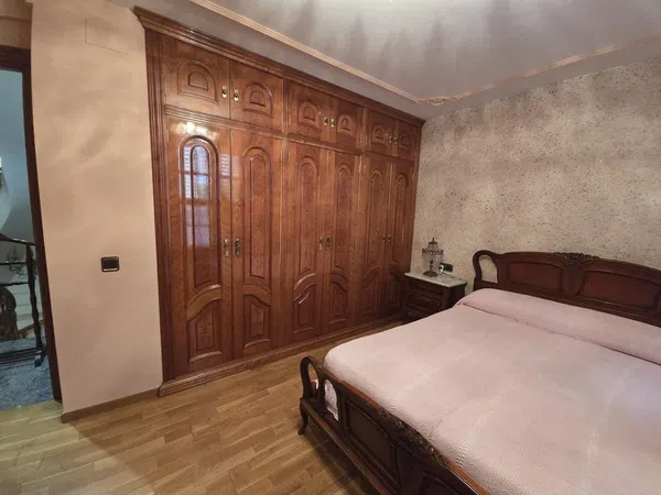 Casa de pueblo en Calle de Gabriel i Galán - Foto 24