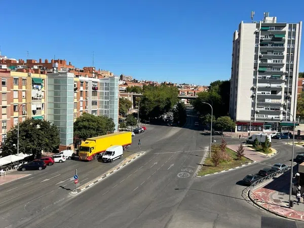 Piso en avenida del Marqués de Corbera, 58