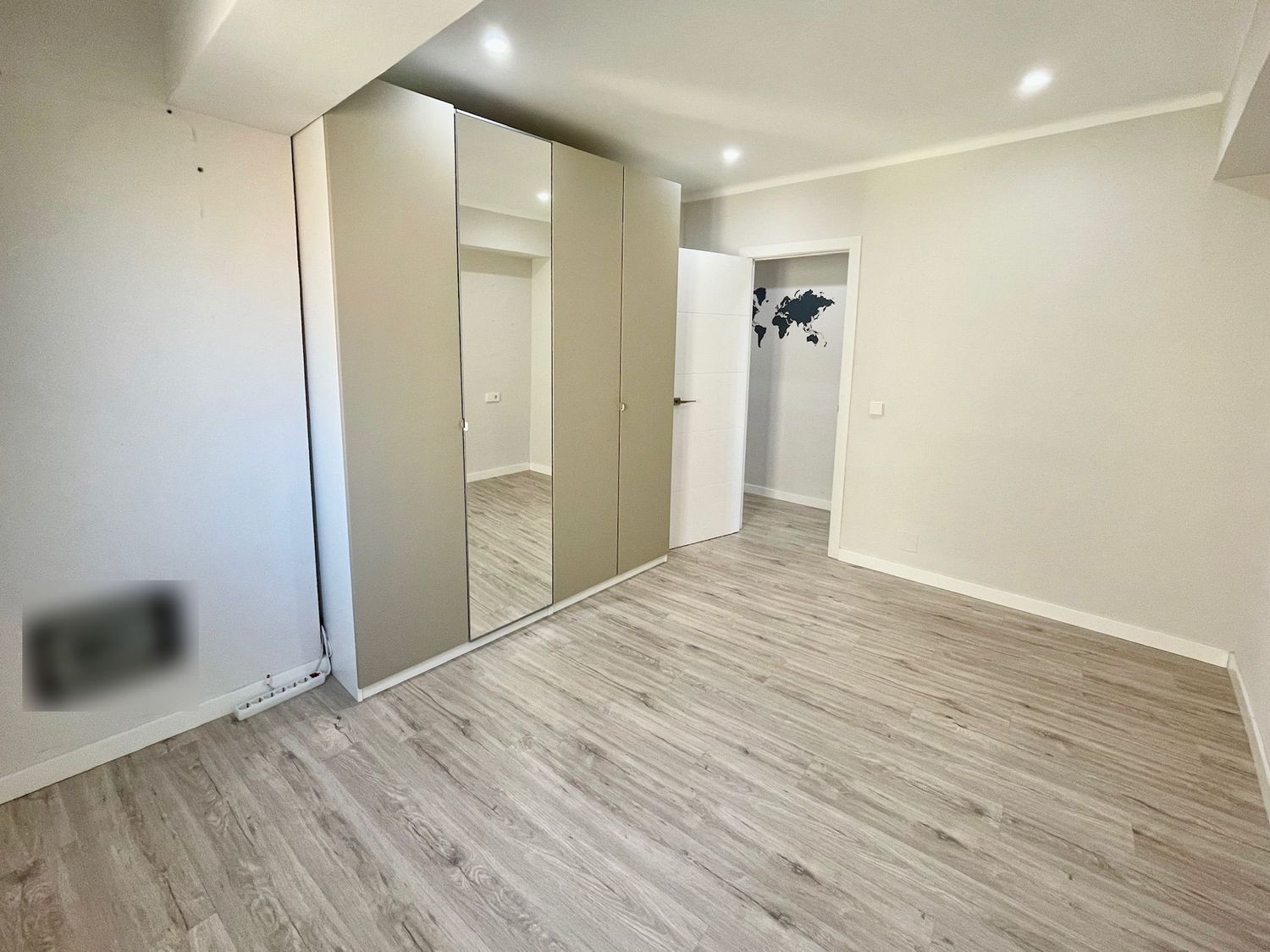 Piso en avenida de Sant Ferran, 24 - Foto 5