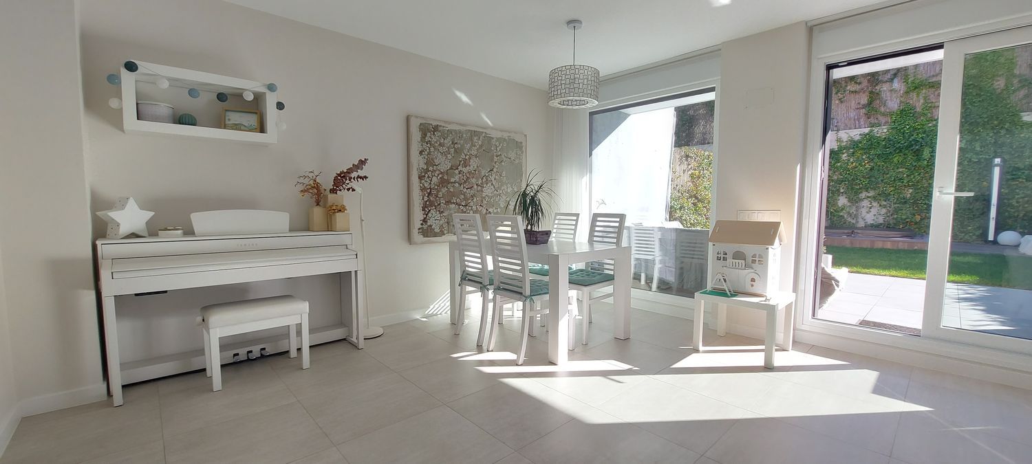 Chalet adosado en avenida de la Armada Española, 13 - Foto 4