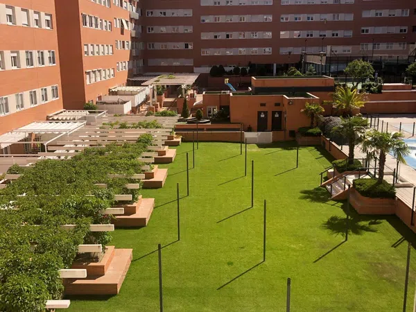 Piso en avenida de Santo Domingo de la Calzada, 17