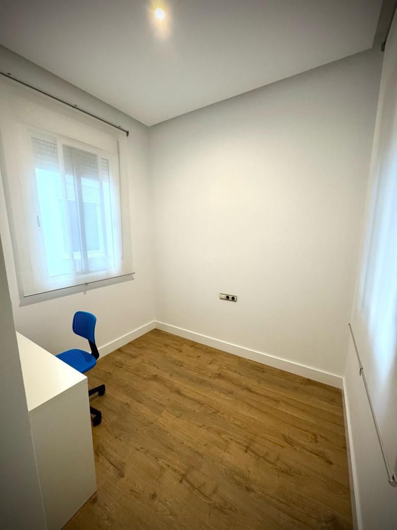 Piso en  Calle Luis Montoto 1 - Foto 10