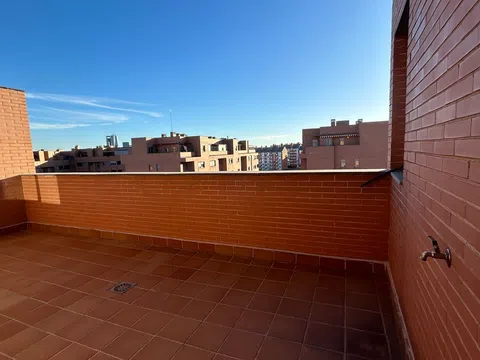 Ático en calle San Juan de Ortega, 54