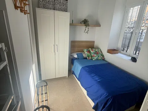 Estudio en alameda de Barceló, 13