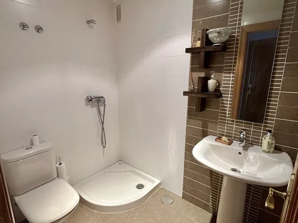 Chalet adosado en Avenida Rafael Alberti, 127 - Foto 9