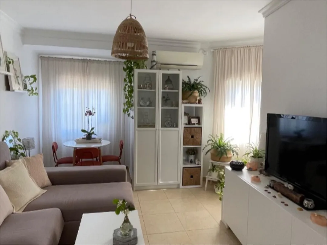 Piso en  Avenida del Obispo Angel Herrera Oria 37 - Foto 4