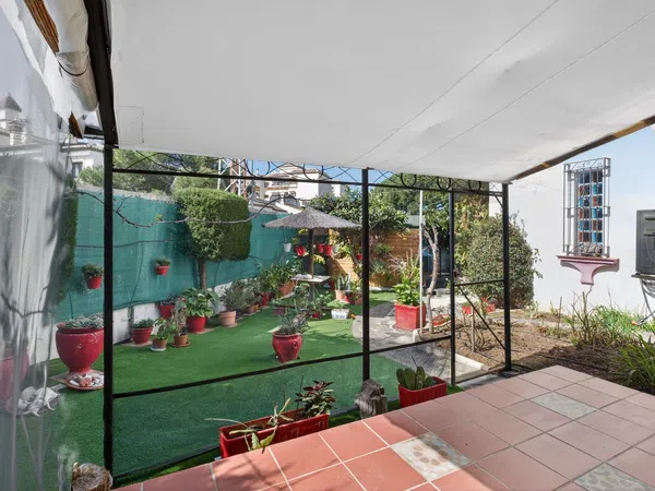 Chalet adosado en calle Almería, 63 - Foto 6