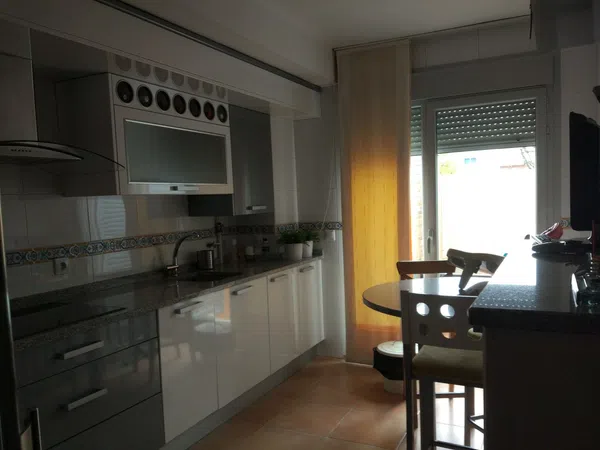 Chalet adosado en Calle de Camilo José Cela, 46, Ensanche, Ensanche - Foto 2