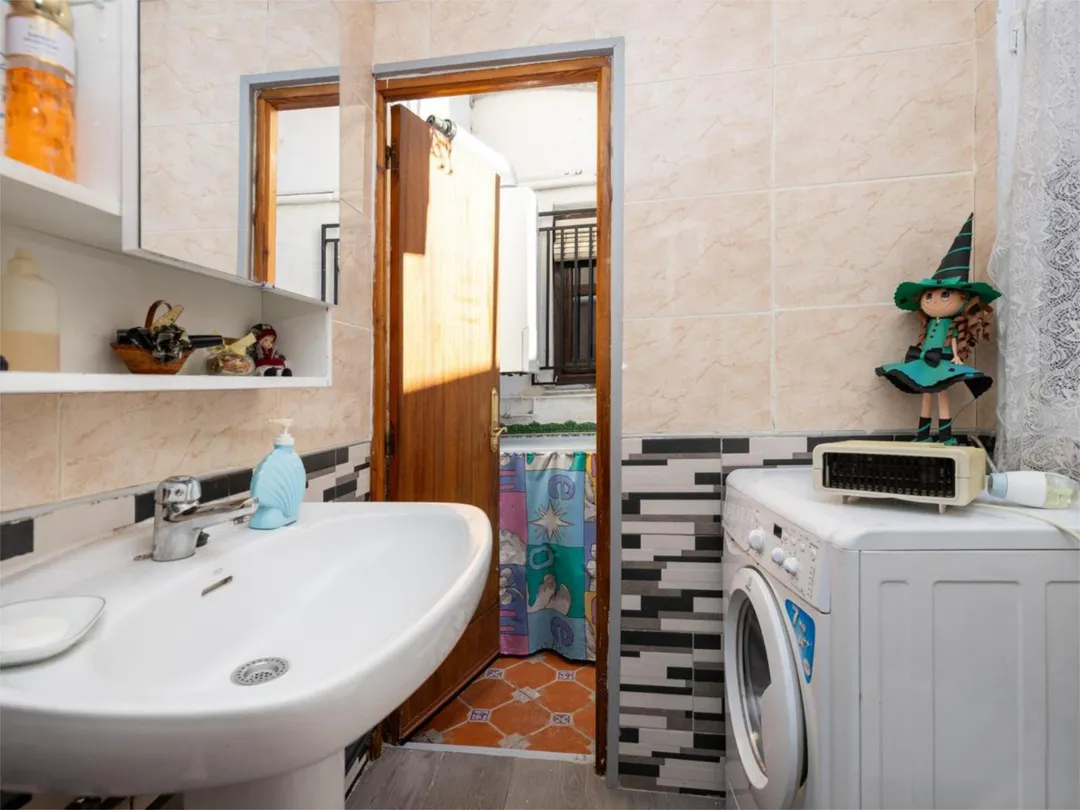 Casa adosada en  Calle Santa Herminia 37 - Foto 21