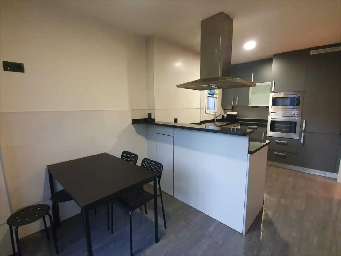 Piso en  Calle del Pozo Blanco 16 - Foto 13