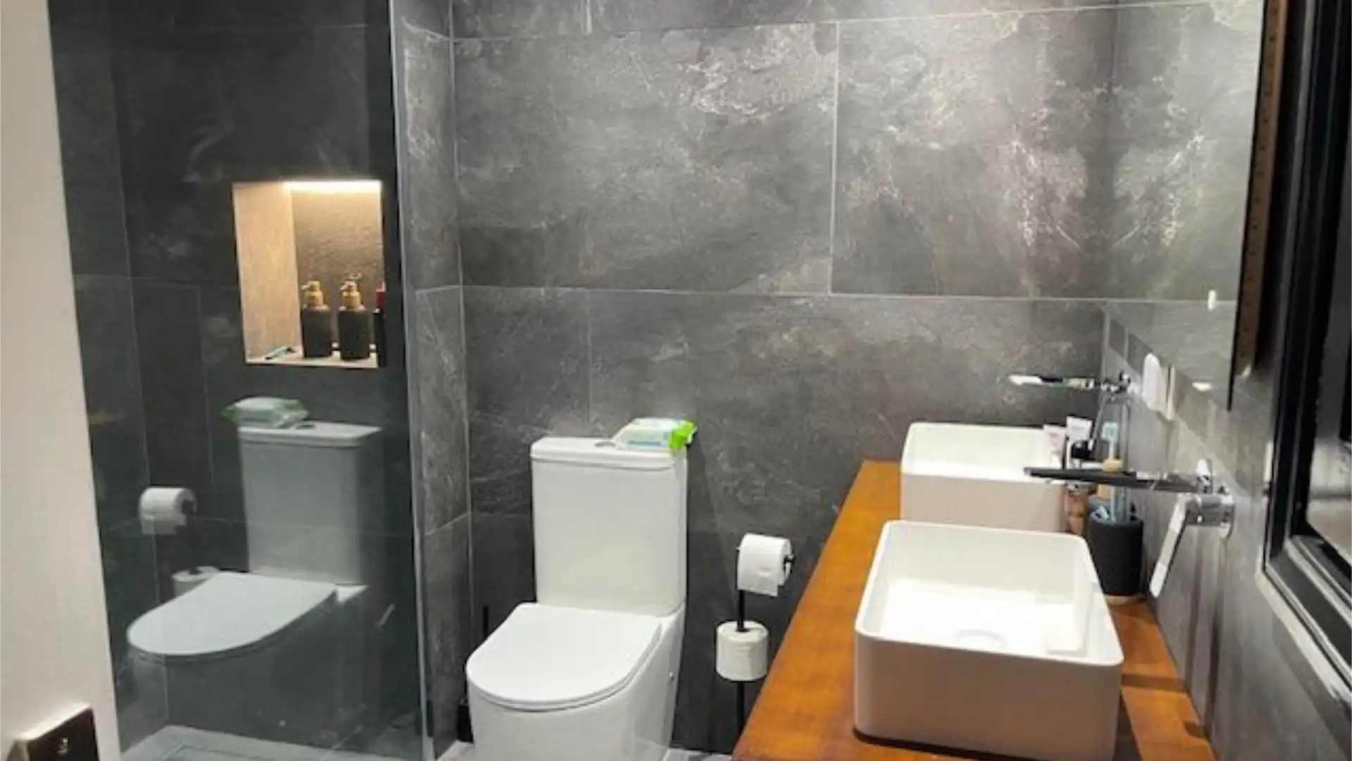 Piso en  Calle Menchu Escobar 32 - Foto 2