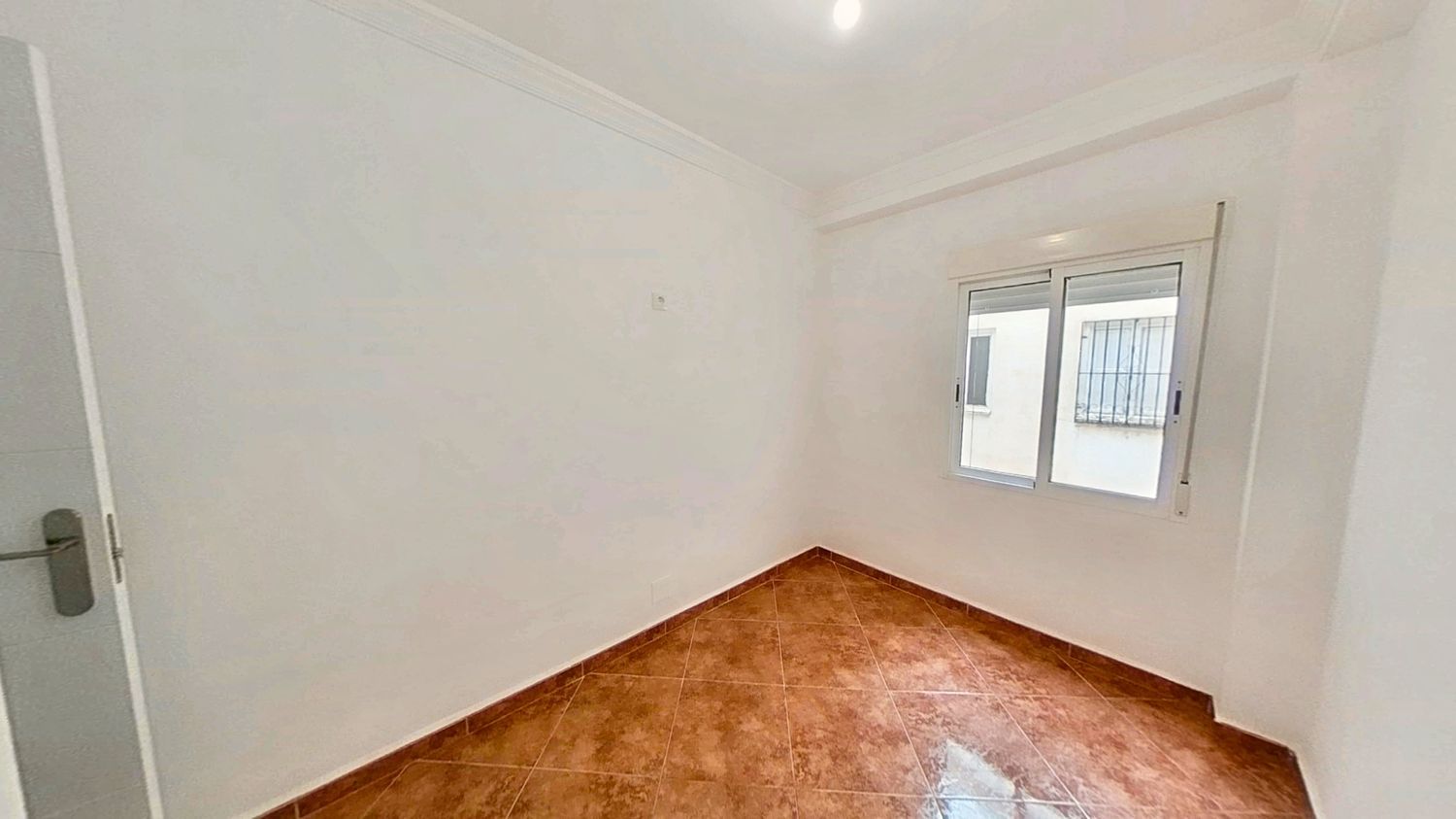 Piso en Barrio Camino Viejo de Málaga - Foto 17