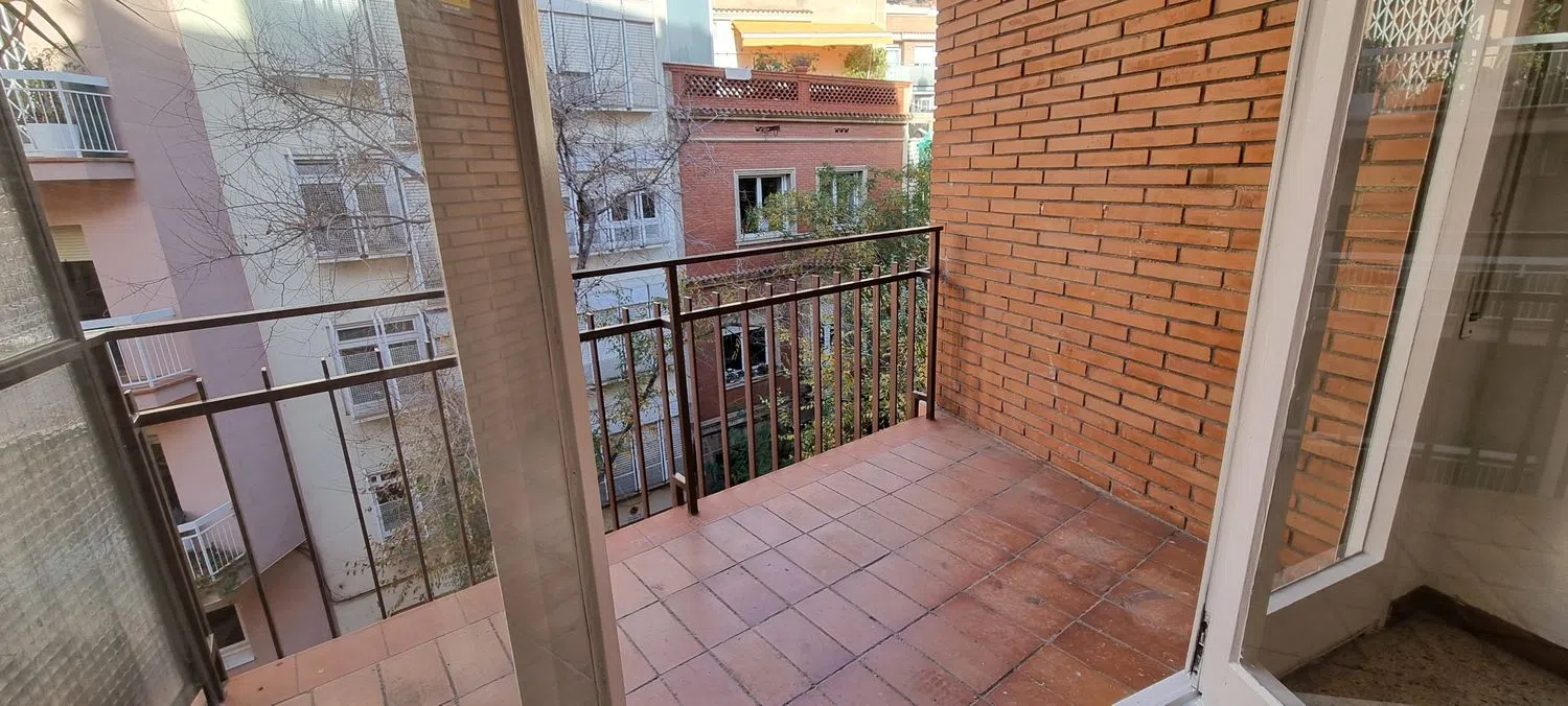 Piso en calle de Praga, 50 - Foto 1