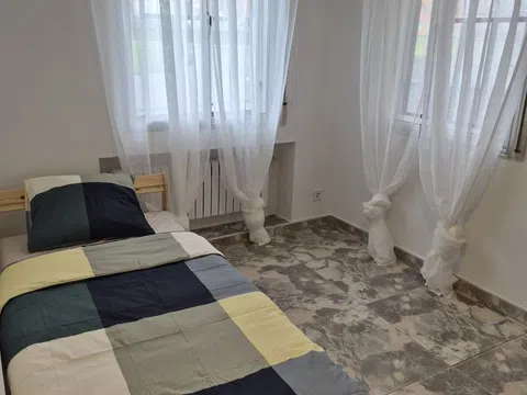 Piso en calle Río Sella, 33 - Foto 1