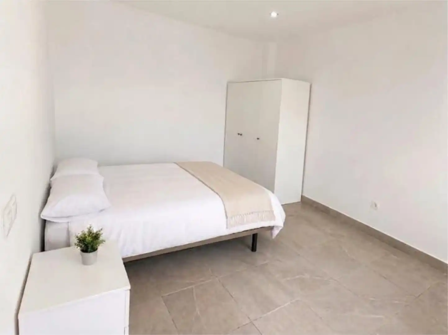 Piso en Calle Doctor Fleming - Foto 2