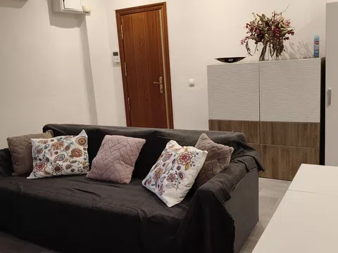 Piso en calle d'Alzira, 20