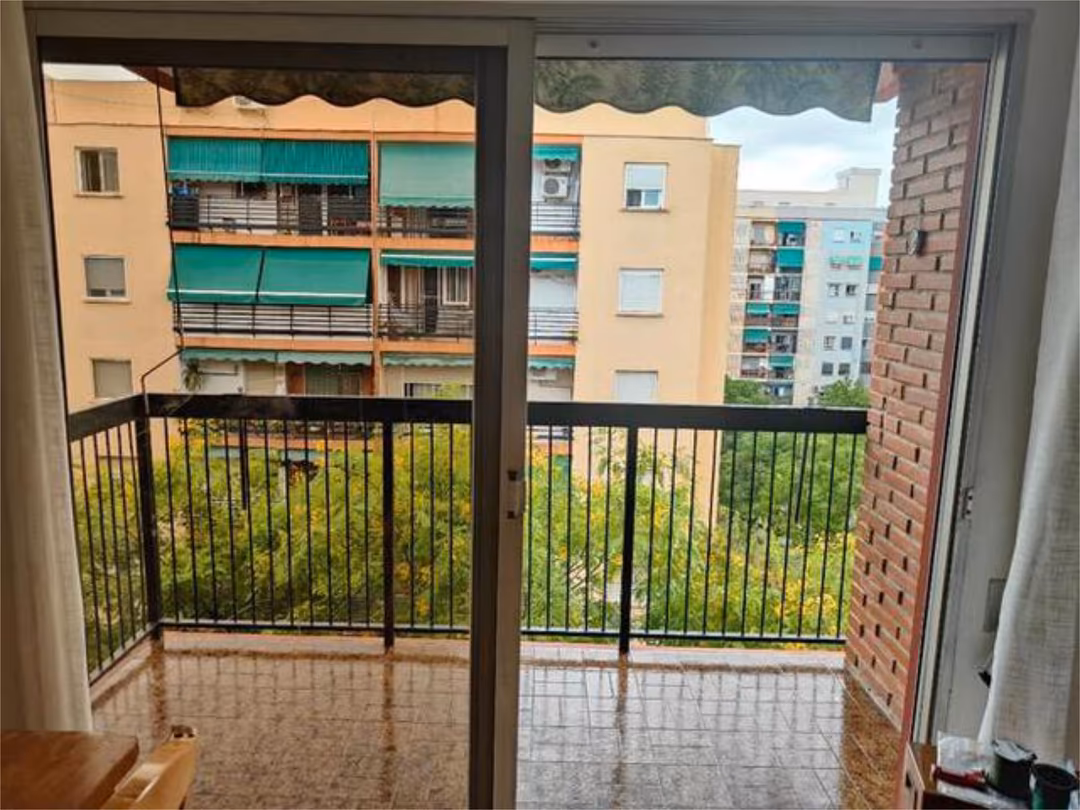 Piso en Fontsanta - Foto 9