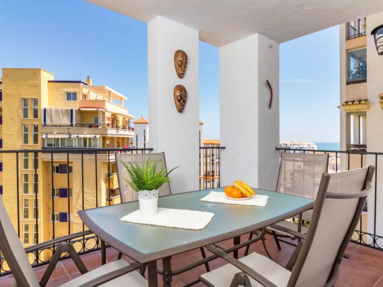 Piso en Urb. puerto blanco Barrio Puerto de Estepona - Foto 3