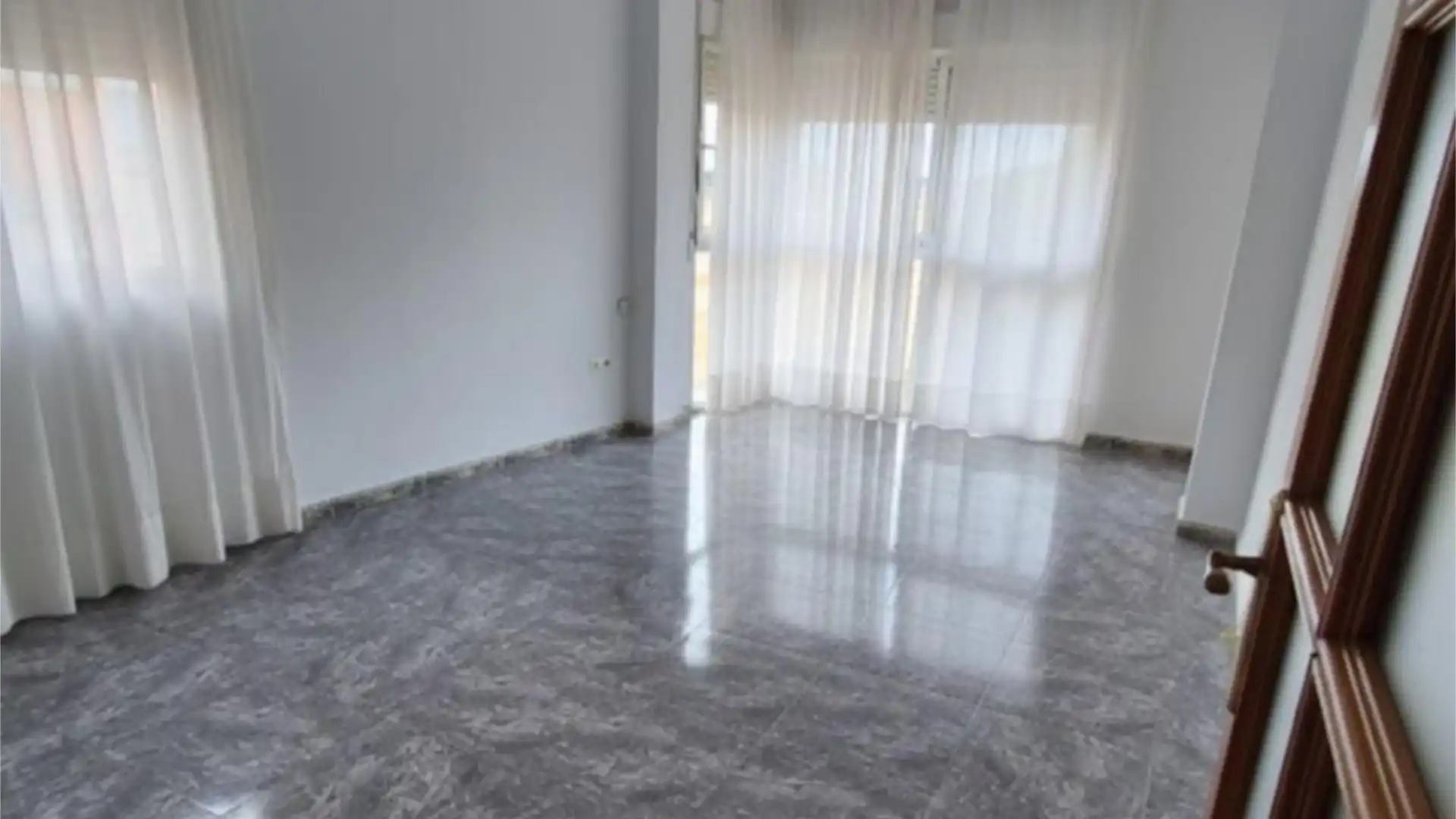 Piso en  Plaza Violonchelista Miguel Angel Clares 51 - Foto 4