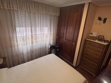 Piso en  Rúa Emilio González López 22 - Foto 4