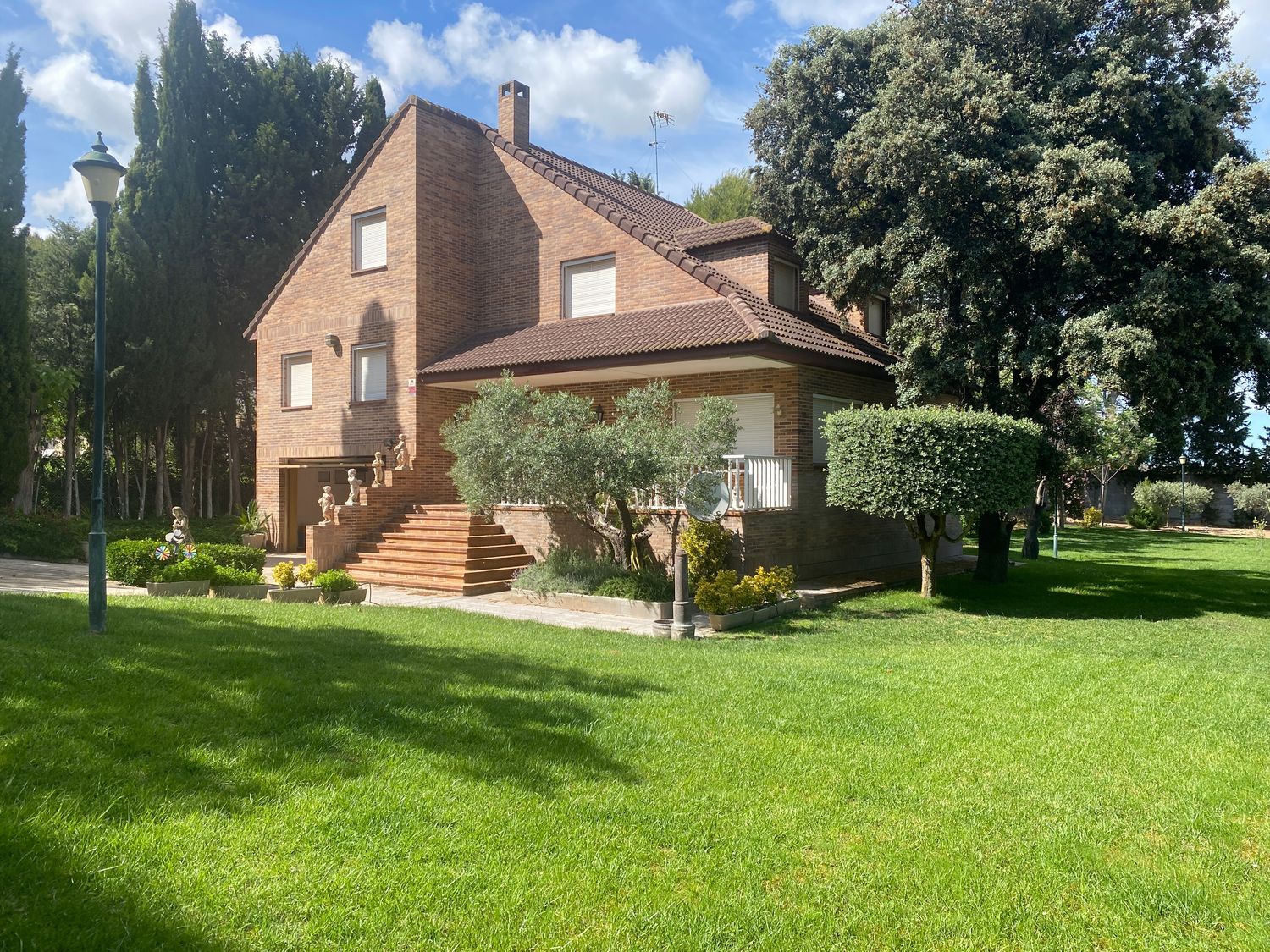 Casa o chalet independiente en Calle Río Arba s/n - Foto 4