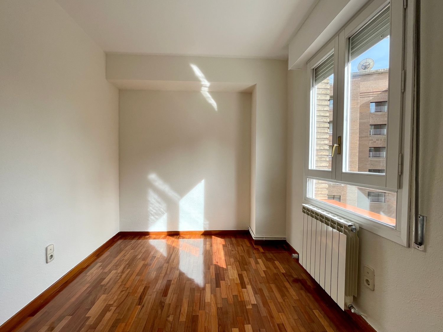 Piso en paseo de la Constitucion, 6 - Foto 2