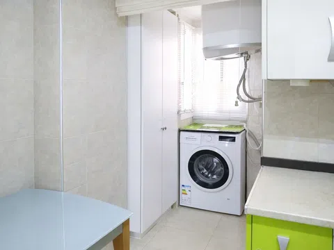 Piso en avenida Juan Carlos I, 76 - Foto 4