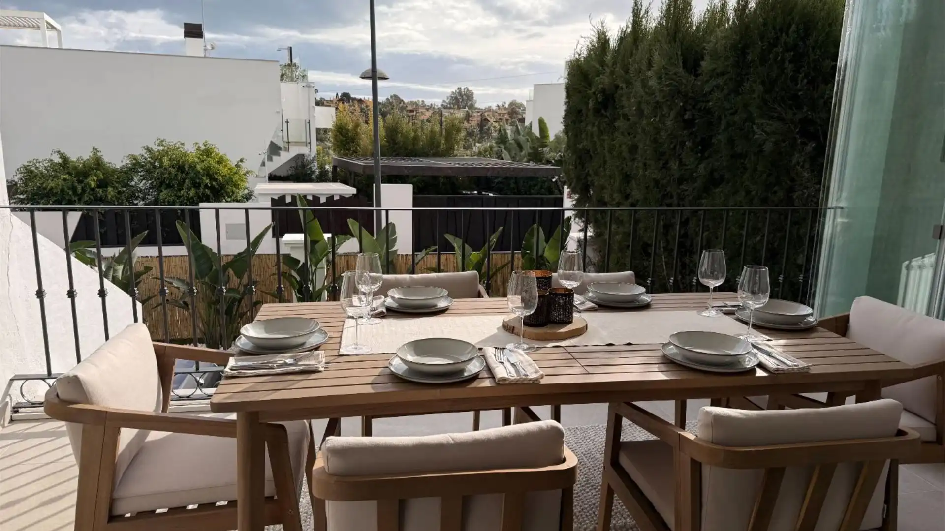 Casa adosada en  Calle del Priorato 15 - Foto 2