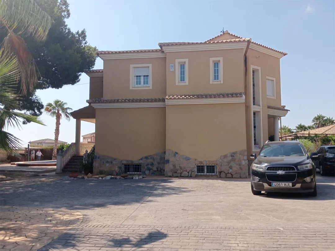 Piso en  Carrer l'Hematites 18 - Foto 2