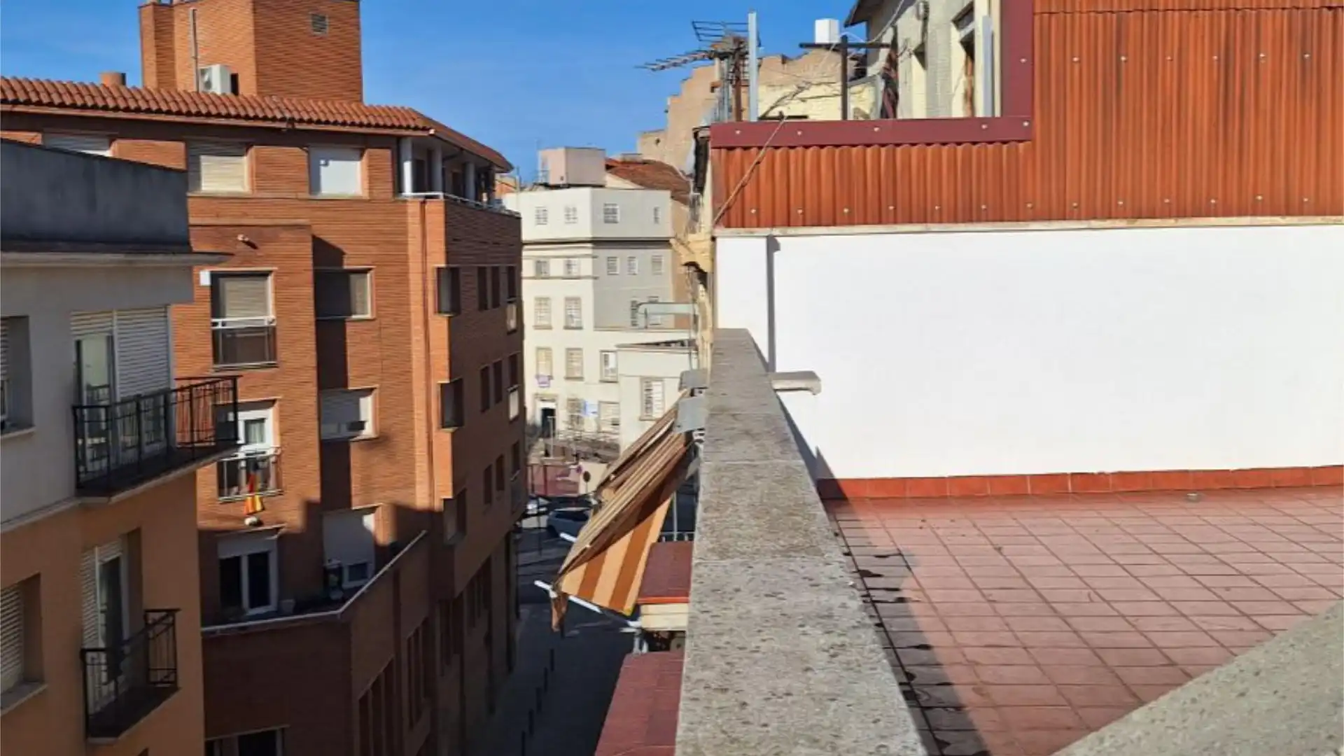 Piso en  Carrer Sant Carles 18 - Foto 5