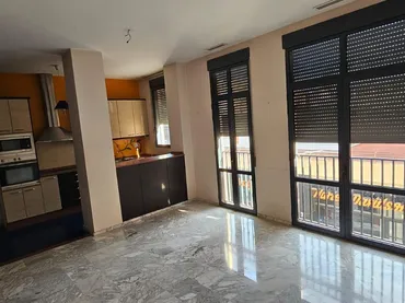 Piso en  Avenida del Puerto - Foto 2