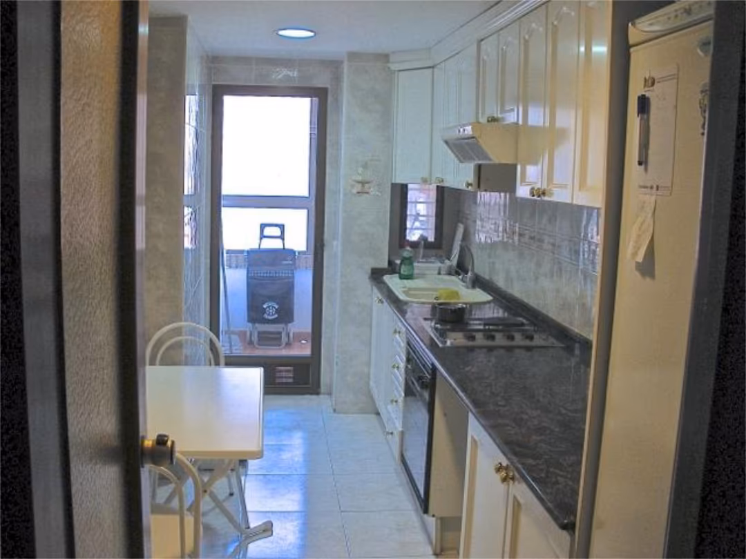 Piso en  Avinguda de Blasco Ibáñez 134 - Foto 7