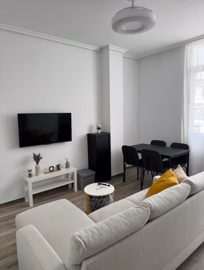 Piso en  Carrer del Pintor Gisbert 11