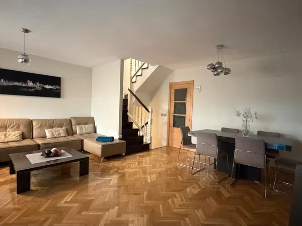 Chalet adosado en calle Medinaceli, 5 - Foto 3