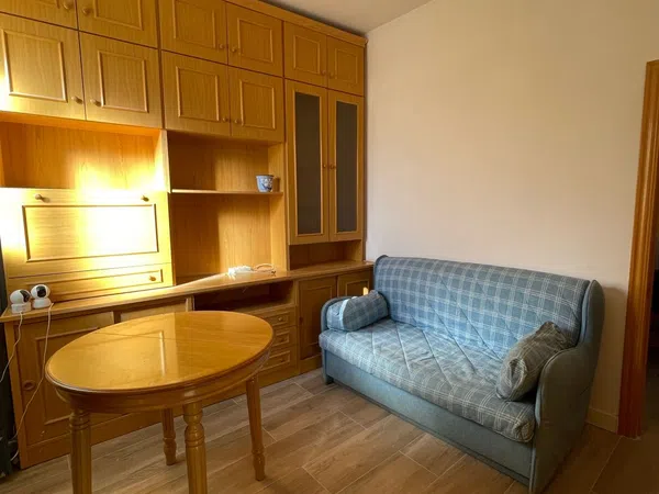 Piso en calle de Caravaca, 11