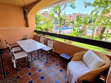 Piso en Estepona - Foto 1