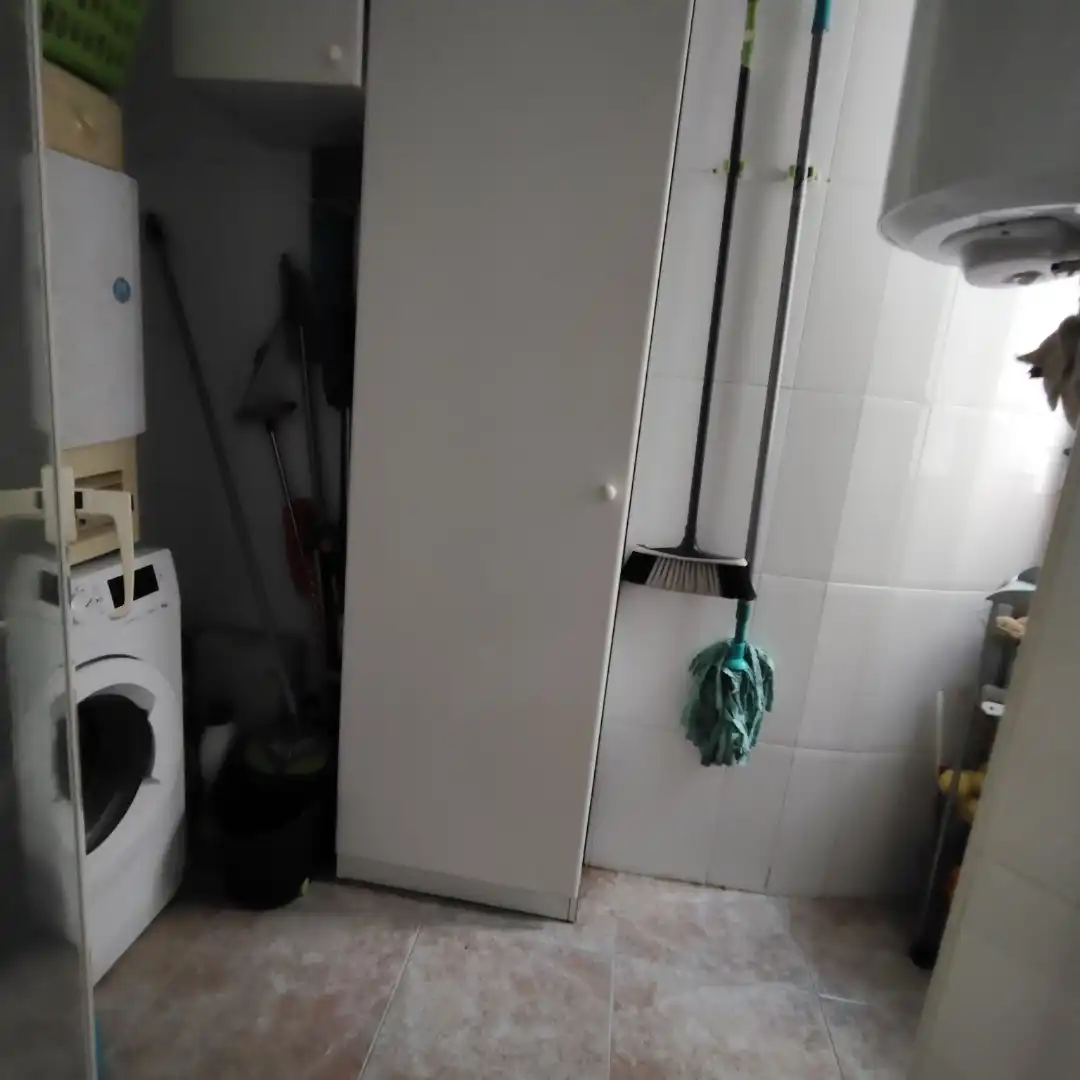 Piso en  Calle Sierra de Peñarrubia 5 - Foto 4