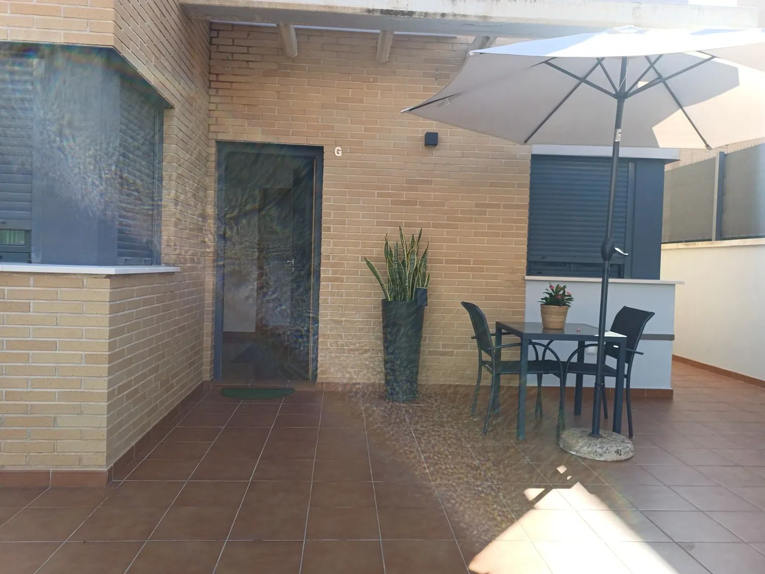 Chalet pareado en calle Fernando Sanchéz Agüera, 3 - Foto 2