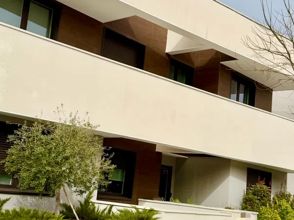 Chalet adosado en avenida de la Armada Española, 13 - Foto 1