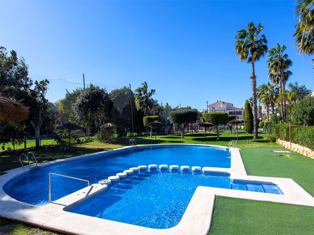 Piso en  Avenida Pintor Fernando Soria 8 - Foto 37