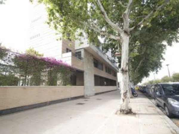 Alquiler de piso en Avenida Concejal Alberto Jiménez-Becerril, 26